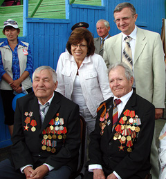 Ирина Роднина с ветеранами